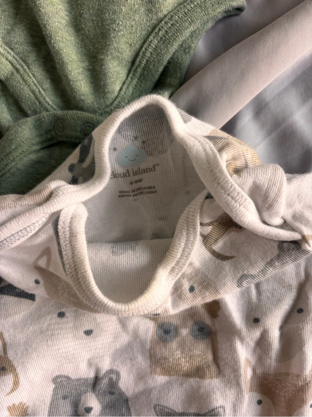 Boys 6-9 Month Bundle Lot of 4 Onesie Baby Boy Clothes